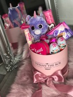 TIFFANYTHEBOX_UNIKORNISBOX